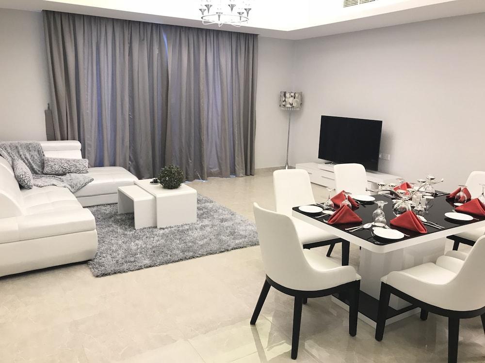 Al Manzil Residence Hidd2 Manama Extérieur photo